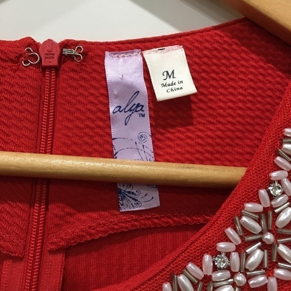 FRANCESCA’S Alya red dress pearl bling trim size medium - Picture 6 of 9